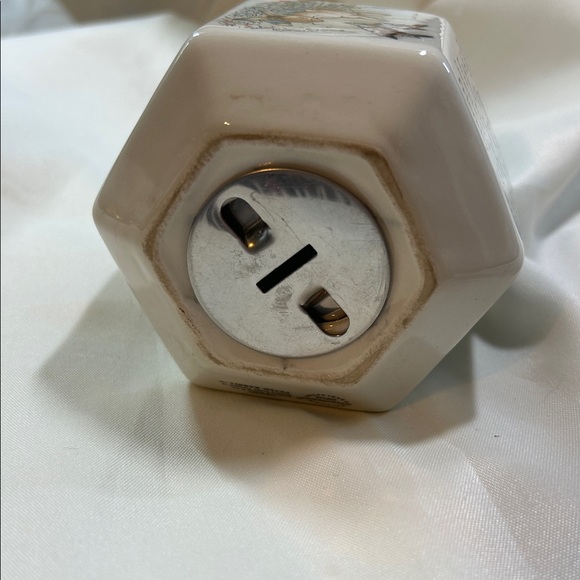 Peter Rabbit bank - Picture 9 of 9